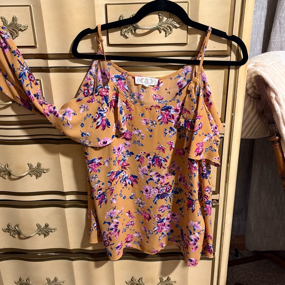 PINK ROSE Cold Shoulder Floral Blouse